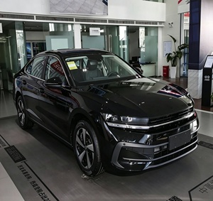 Grossiste en voitures d'<span class=keywords><strong>occasion</strong></span> : Magotan 300TSI Premium Comfort 2024 – Alternative au véhicule sport d'<span class=keywords><strong>occasion</strong></span> - Product Image 3