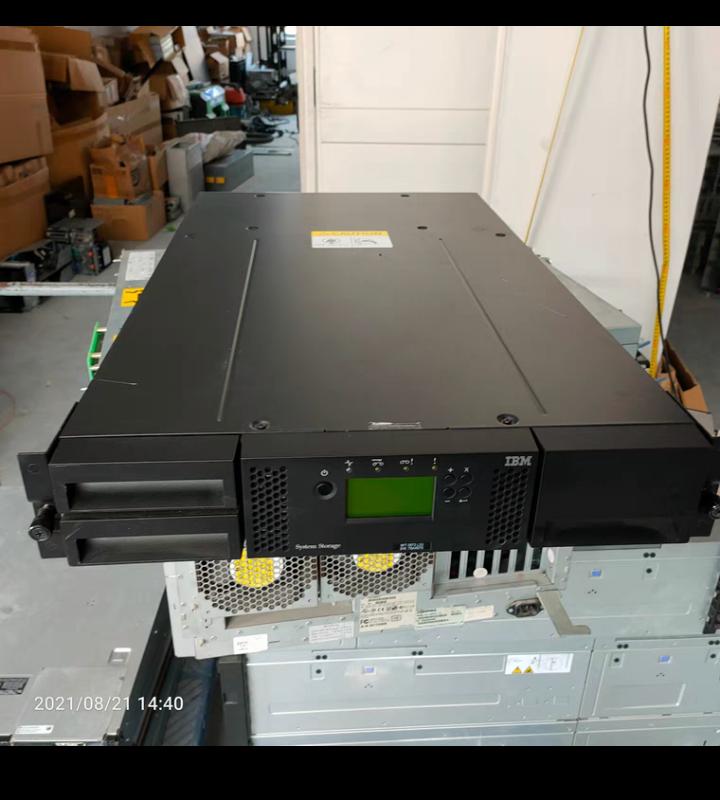 IBM 3573-8447 LTO-7 HH SAS Lecteur avec tray de 3573 TS3100 TS3200 6TB 15TB