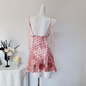 Hoogwaardige zomer- en lente tie-dye ijzijde satijnen nachtjapon en badjas set, schattige stippenprint pyjama's, elegante damesnachtkleding - Product Image 3