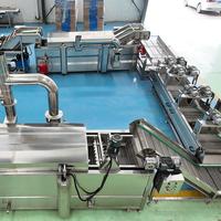 Machine de fabrication de chips de pommes de terre entièrement automatique à grande capacité pour la production commerciale de chips de pommes de terre