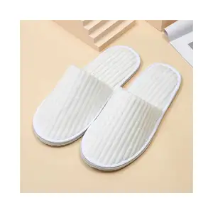 OEM Customized Factory High Quality Custom Bedroom Travel Disposable Flannel Women Men Washable Hotel Slippers Shoes