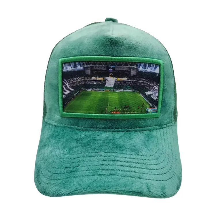 ירוק כחול 5 פנל מעוקל ברים אישית 3d פאף רקמת תמונה הדפסת קטיפה רשת נהג משאית כובע עם תיקון