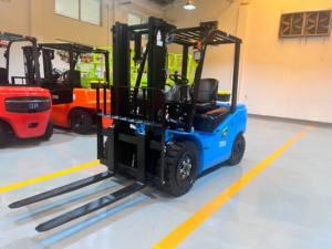 3ton לילית מלגזה | 4.5 מ 'גובה להרים | 8 תשלום מהיר | אפס פליטה | מחסן & מומחה מפעל - Product Image 4