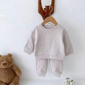 Conjunto Deportivo de Algodón Orgánico Acanalado para Niños, Conjuntos de Ropa para Niños Pequeños, Conjunto de Sudadera para Niños, Conjuntos Deportivos Personalizados de Punto para Niños - Product Image 5