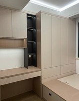 Lit Tatami en Bois Personnalisé avec Bureau Intégré, Armoire, Étagère Ouverte LED, Meuble de Rangement Multifonctionnel pour Petite Chambre