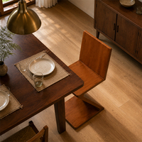 Chaise de salle à manger en bois massif en forme de Z géométrique, durable, design minimaliste pour salles à manger et salons