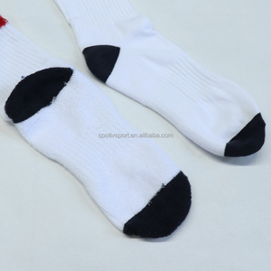 Akilex Factory Wholesale <strong>Custom</strong> Crew <strong>Bottom</strong> Heat-Transfer Printed Quick Dry Breathable Sport <strong>Socks</strong> Team Wear Men's Basketball - Product Image 3