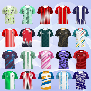 Set da <span class=keywords><strong>Calcio</strong></span> di Alta Qualità con Basso MOQ, Design Originale, Divisa Personalizzata per Squadre di <span class=keywords><strong>Calcio</strong></span>, <span class=keywords><strong>Kit</strong></span> Maglia da <span class=keywords><strong>Calcio</strong></span> in Poliestere ad Asciugatura Rapida per Club - Product Image 5