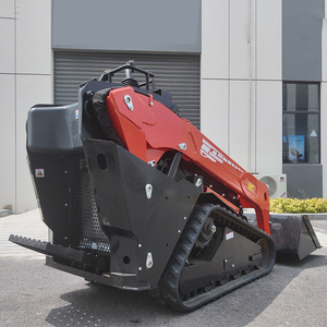 Mini-chargeuse sur chenilles diesel <span class=keywords><strong>Kubota</strong></span> V1000 avec moteur <span class=keywords><strong>Kubota</strong></span> et accessoire débroussailleuse <span class=keywords><strong>à</strong></span> vendre - Product Image 4