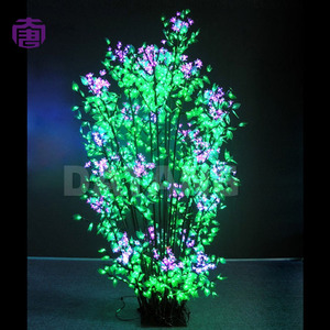 Luz LED Decorativa con Forma de Árbol de Flores de Lila, IP65 Impermeable, Control Remoto por WiFi y Aplicación, para Iluminación de Jardines y Caminos Exteriores - Product Image 5