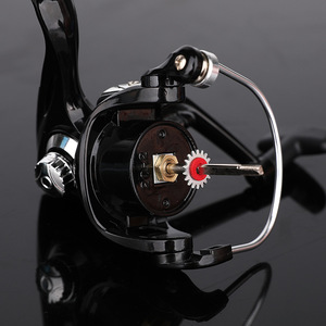 13BB 500S-7000S 5.2:1 Bobine Métallique Puissance Max 12kg Roue De Pêche En Eau Salée Grande Bobine De Pêche Spinning Reel Carrete De Pesca - Product Image 5