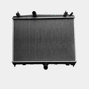 Peugeot 508 Citroen C5 su deposu radyatör grubu, radyatör su deposu 1330X0 için uygundur. - Product Image 3