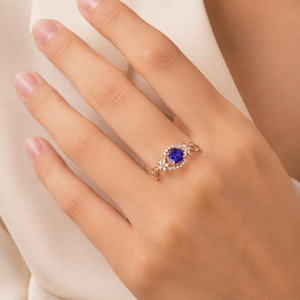 Bague Fleur Couleur Or Rose avec Zircon Bleu Royal pour Femme – Bijou de Doigt Élégant et Tendance - Product Image 2