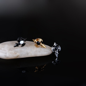 Pendientes de Espada Cruzada de Acero Inoxidable, Estilo Punk, Accesorios de Moda para Hombre, Engaste Ovalado, Color Negro, Blanco, Dorado y Plateado - Product Image 3