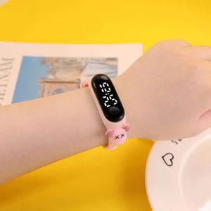 Reloj Deportivo Digital LED para Niños, Diseño de Dibujos Animados, Personalizado, Retro, Impermeable, con Diseño de Animales, Moda 2023, Venta al Por Mayor - Product Image 2