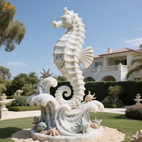 Décoration publique extérieure Grand marbre sculpté Hippocampe Animal Décor Statues Hippocampe géant Sculpture en marbre blanc à vendre sur mesure