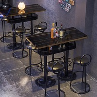 Vente en gros d'usine de meubles de bar tabourets de bar hauts modernes en fer et table de bar ensemble de chaises pour petites tavernes et boîtes de nuit