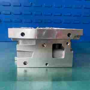 908556 908656 1.3L Y13DT Z13DT Moteur Diesel Z13DT Moteur Culasse pour <span class=keywords><strong>Opel</strong></span> Agila a <span class=keywords><strong>Corsa</strong></span> C - Product Image 6