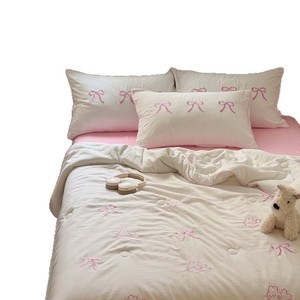 Broderie Patchwork matelassé couette costume <span class=keywords><strong>blanc</strong></span> noir INS été couette avec 4 pièces doux linge de maison pour mariage <span class=keywords><strong>et</strong></span> hôtel - Product Image 2