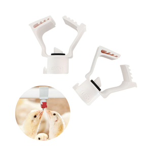 Abbeveratoio Automatico YYX per Polli, Linea d'Acqua per Avicoli con Tubo Quadrato da 22mm e Nipple - Product Image 1