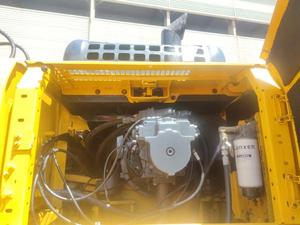 Excavatrice à PC400-7 Komatsu d'occasion haute performance avec pompe moteur Excavatrice à chenilles d'occasion avec godet inclus - Product Image 2