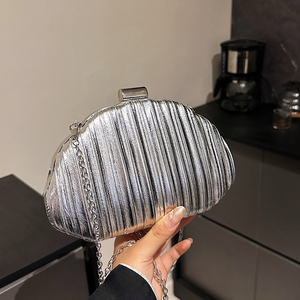 Nouvelle soirée chaîne dorée sacs brillant dames dîner sacs à main carré <span class=keywords><strong>petit</strong></span> Banquet embrayages robe dîner sacs - Product Image 3