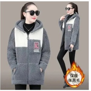 Color Blocked Mid Length Lamb Fleece Coat With Zipper Thick Lining Women Autumn Winter Korean Style Loose Fit Warm Outerwear - Product Image 2