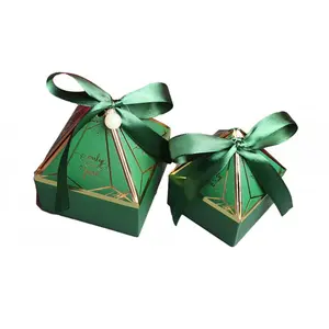 Toptan yaratıcı üçgen şeker kutusu katlanır kağıt ambalaj kutusu koni şekli düğün favor hediye kutuları