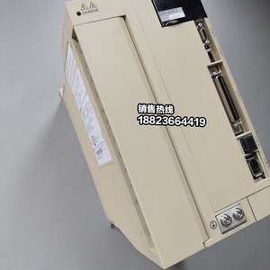 Yaskawa Servo Drive SGDV-180A01A00200 200W 48V DC IP20 Motor Controller - Product Image 1
