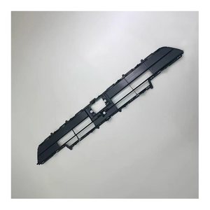 53113-35010 est applicable à la calandre inférieure du 4Runner 2025-2026, calandre de qualité supérieure. - Product Image 3