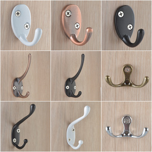 Ganchos para colgar en la pared de Disney, de aleación de zinc, con un solo gancho o doble gancho, para dormitorio, baño, uso doméstico - Product Image 1