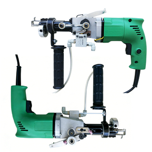 Pistolet pneumatique de tuftage haute performance pour travaux intensifs et longue durée, idéal pour les ateliers de fabrication de tapis de qualité industrielle - Product Image 2