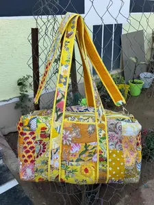 Grand sac de nuit de luxe en coton matelassé pour femmes sac à provisions de plage/voyage/marché lavable cadeau parfait - Product Image 2