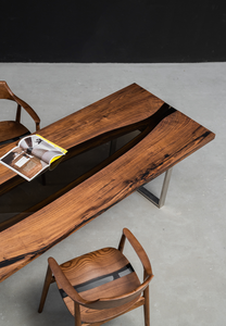 Tavoli da Pranzo in Legno Massello di Noce Nero Nordamericano con Bordo Naturale e Vetro - Product Image 5