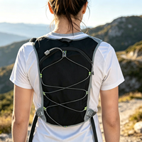 Gilet d'hydratation de course technique imperméable et réfléchissant pour la course nocturne, sac à dos de sport avec poche pour téléphone et poche à eau intégrée