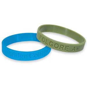 Pulseras de Silicona Grabadas Personalizables, Color Verde Fluorescente 802C, con Relieve, Resistentes al Agua, Promocionales - Product Image 1