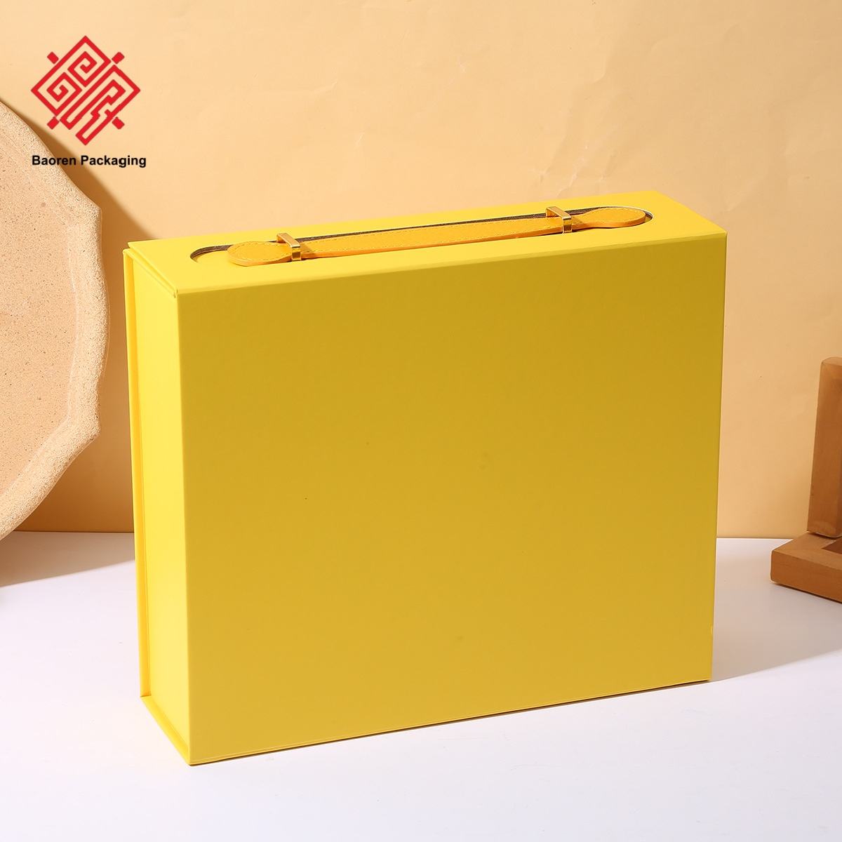 สีเหลือง