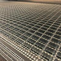 Panneaux de passerelle en acier galvanisé à haute capacité de charge, passerelle en acier industriel pour plateforme et passerelle de chantier