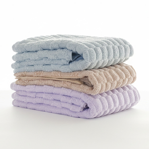 Toalla de Baño y Ducha de Microfibra de Secado Rápido y Súper Absorbente, Tejida a Mano, Venta al Por Mayor - Product Image 1