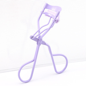Nouveau recourbe-cils 2024 avec revêtement coloré et coussinet en silicone, outils de maquillage à marque privée, recourbe-cils avec peigne - Product Image 4