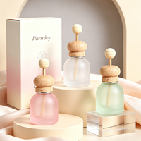 Offre Spéciale – Mini Diffuseur d'Huiles Essentielles Rond en Verre Dépoli Coloré de 10 ml avec Clip de Ventilation de Voiture, Bouchon en Bois et Bâtonnet