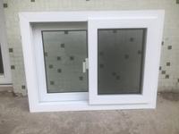 Moderne Doppelverglaste UPVC-Schiebetüren PVC-Drehfenster mit Aluminiumlegierungsrahmen für den Außenbereich für Hotels