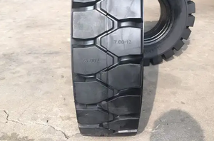 Neumático sólido industrial 7,00-12 Neumático de carretilla elevadora sólida para llantas de acero Sólido - Product Image 5