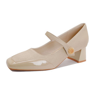 Zapatos Mary Jane de Tacón Cuadrado con Correa en T, Tacón Mediano, de Charol Rojo, Cómodos - Product Image 1
