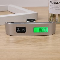 50kg LCD numérique alimenté par batterie Portable valise électronique balance à bagages bleu rétro-éclairage manipulé sac de voyage hameçon suspendu
