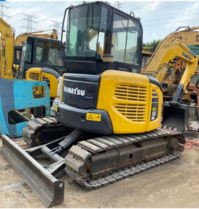 Mini pelle sur chenilles Komatsu PC55 d'occasion de haute qualité pour la construction à faible durée de travail Moteur à noyau Shanghai de vente à chaud - Product Image 6