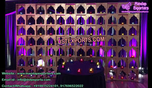 Escenario de Boda con Paredes de Velas en Londres, Escenario de Boda de Ensueño, Paredes de Velas Metálicas, Elegante Escenario de Recepción, Paredes Traseras de Velas - Product Image 2