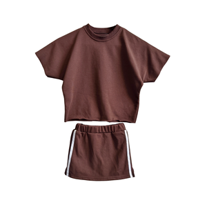 Set di Abbigliamento per <span class=keywords><strong>Bambina</strong></span> in Morbido Cotone Terry - Completo Casual con Maglietta a Maniche Corte e <span class=keywords><strong>Minigonna</strong></span> 2 Pezzi - Product Image 2
