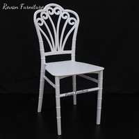 TOP 10 2023 nouveau design en gros moins cher en plastique pp résine empilable blanc chiavari chaises pour événements mariage