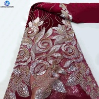 Nouveau design unique, tissus en dentelle de velours brodés de perles et de paillettes, magnifiques tissus en dentelle de velours pour femmes, pour la couture, avec perles et paillettes